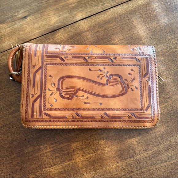 Vintage tooled leather clutch Mexican Mexico brown western boho purse - Picture 11 of 16